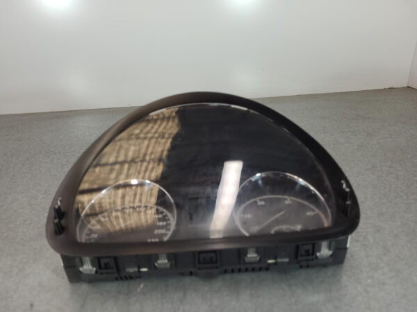 MERCEDES VIANO 2011-2014 INSTRUMENT CLUSTER DIESEL, 3.0, 639, 03/11-12/14