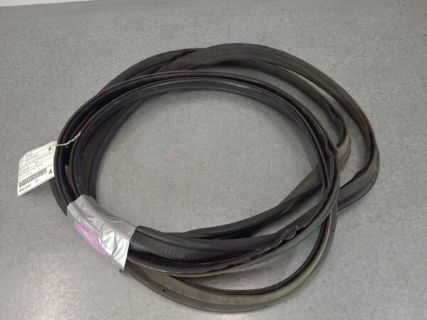 MERCEDES BENZ SPRINTER NCV3 10/2006-04/2018 BARN DOOR RUBBER SEAL LOW ROOF
