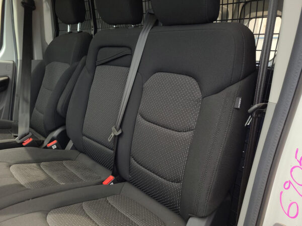 LDV DELIVER 9 2020-2024 BODY/DOOR MOULD RIGHT FRONT DOOR MOULD, REAR, 07/20- - Image 11