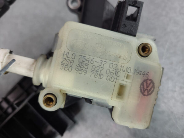 VOLKSWAGEN TRANSPORTER 2004-2015 LOCK MECHANISM TAILGATE LOCK, T5, 08/04-06/15 - Image 3