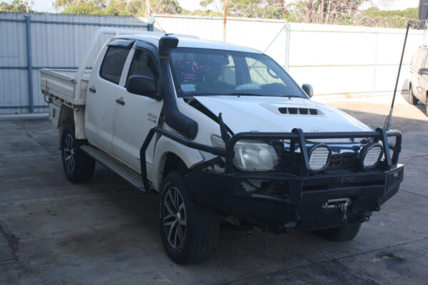 TOYOTA HILUX 02/2005-08/2015 POWER WINDOW SWITCH RIGHT REAR - Image 4