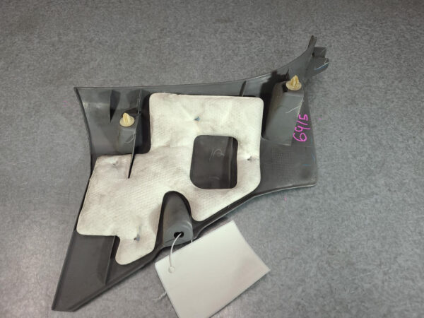 TOYOTA HILUX 2005-2011 TRIM PANEL KICK PANEL LH SIDE, LIGHT GREY, 02/05-06/11 - Image 3