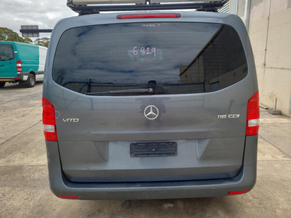 MERCEDES VITO 2015-2024 DOOR HANDLE 447, RH REAR, OUTER, 03/15- - Image 7
