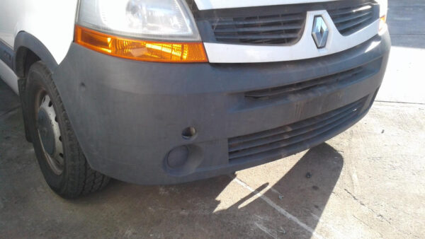 RENAULT MASTER X70 05/2007-06/2010 FRONT BUMPER - Image 12