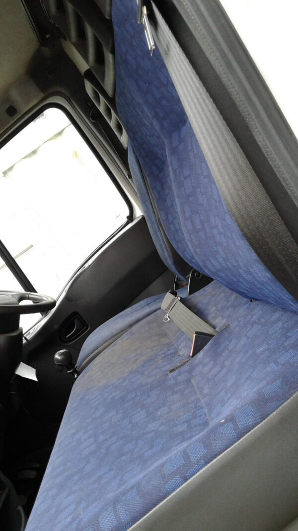 IVECO DAILY 2002-2006 LEFT FRONT POWER WINDOW SWITCH VAN - Image 4