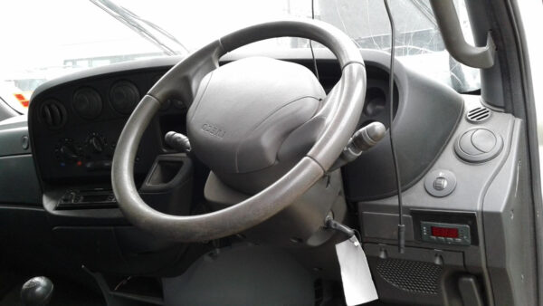 IVECO DAILY 2002-2006 LEFT FRONT POWER WINDOW SWITCH VAN - Image 7