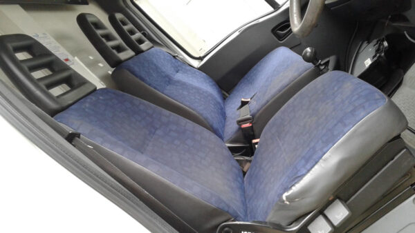 IVECO DAILY 2002-2006 LEFT FRONT POWER WINDOW SWITCH VAN - Image 10
