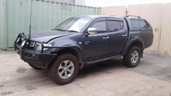 MITSUBISHI TRITON MN 08/2009-03/2015 TRANSFER CASE AUTOMATIC T/M 4D56 5 SPEED - Image 5