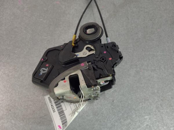 TOYOTA HILUX 2005-2015 LOCK MECHANISM LEFT REAR DOOR LOCK, POWER, 02/05-08/15 - Image 3