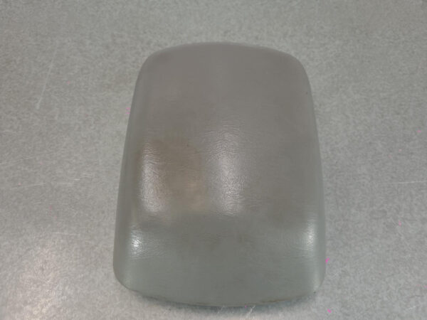 TOYOTA HILUX 2005-2011 CONSOLE CENTRE CONSOLE LID ONLY, PLASTIC, LIGHT GREY, 03/ - Image 2