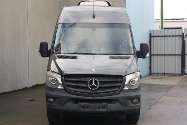 MERCEDES BENZ SPRINTER NCV3 10/2013-04/2018 RIGHT BUMPER FOGLAMP - Image 8