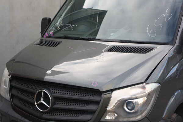 MERCEDES BENZ SPRINTER NCV3 10/2013-04/2018 RIGHT BUMPER FOGLAMP - Image 9