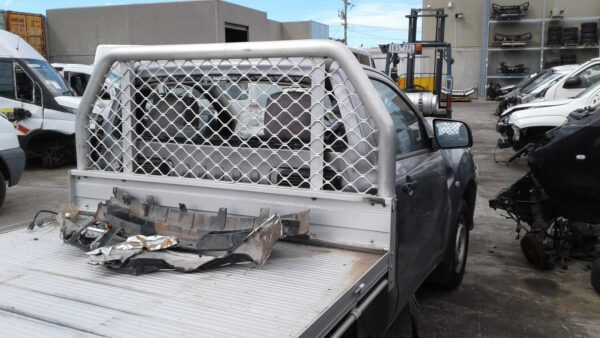 MAZDA BT50 UP-UR 10/2011-06/2020 RIGHT BUMPER FOGLAMP - Image 5