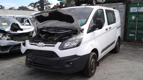 FORD TRANSIT CUSTOM VN 09/2013-12/2017 RIGHT BUMPER FOGLAMP - Image 3