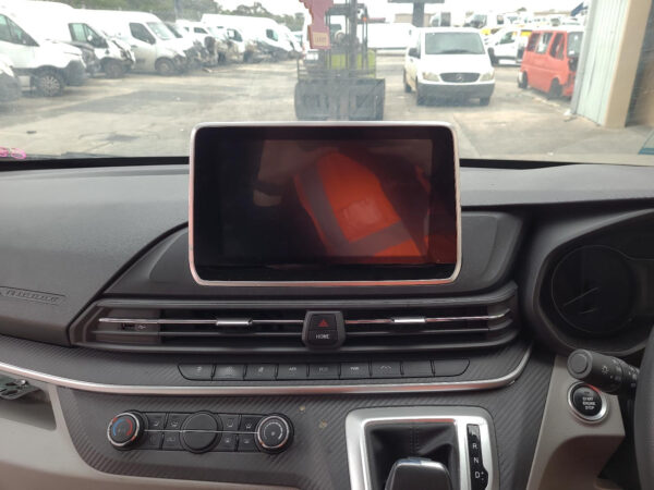 LDV DELIVER 9 07/2020-2024 FRONT CAMERA WINDSCREEN MOUNTED - Image 11
