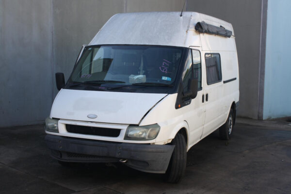 FORD TRANSIT VH-VJ 10/2000-08/2006 HIGH LEVEL STOPLIGHT - Image 3