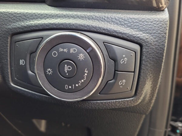FORD RANGER PX 06/2011-04/2022 RAIN SENSOR - Image 11