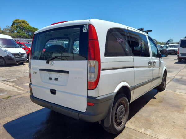 MERCEDES BENZ VITO 639 05/2004-01/2011 COURTESY LIGHT VAN - Image 6