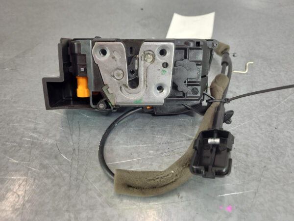 RENAULT MASTER 2011-2024 LOCK MECHANISM LEFT FRONT DOOR LOCK, X62, 09/11- - Image 2