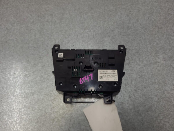 FORD TRANSIT VO 02/2014-04/2019 DASH RADIO CONTROL PANEL/CONTROL UNIT - Image 3