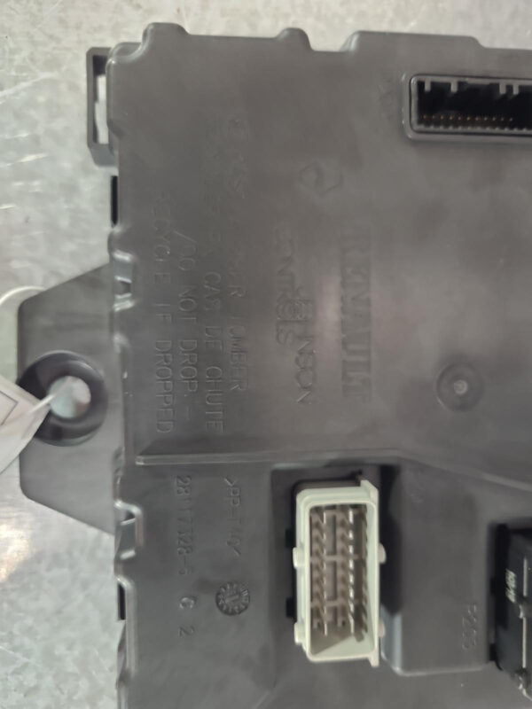 RENAULT MASTER 2011-2024 ECU BODY CONTROL MODULE, 2.3, DIESEL, X62, 09/11- - Image 4