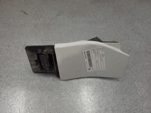 RENAULT TRAFIC X82 01/2015-2024 FUEL FLAP - Image 2