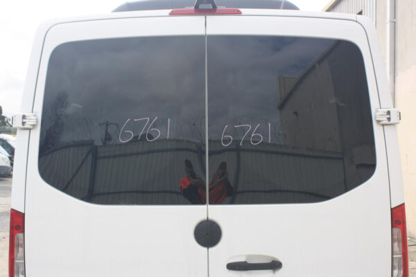 MERCEDES BENZ SPRINTER VS30 05/2018-2023 MAIN LOCK MECHANISM BARN DOOR - Image 11