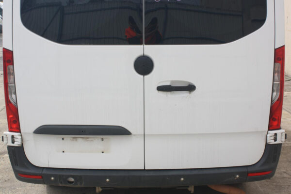 MERCEDES BENZ SPRINTER VS30 05/2018-2023 MAIN LOCK MECHANISM BARN DOOR - Image 12