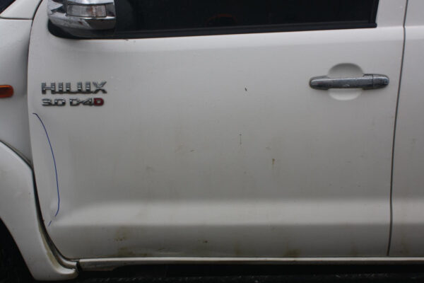 TOYOTA HILUX 07/2011-08/2015 LEFT GUARD FLASHER REPEATER - Image 11