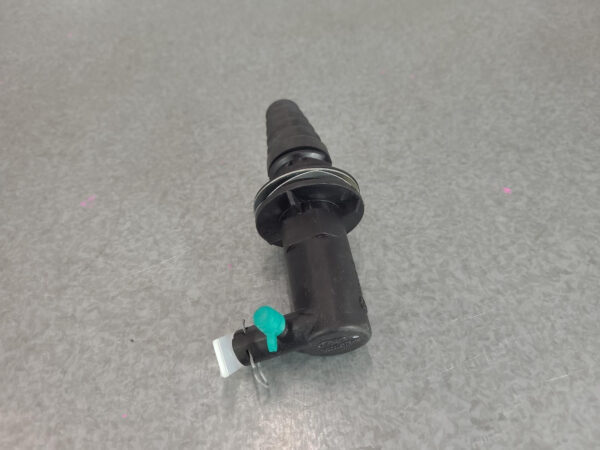FORD TRANSIT VH-VJ 10/2000-08/2006 NEW CLUTCH SLAVE CYLINDER - Image 2