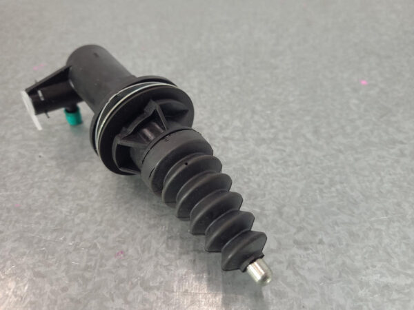 FORD TRANSIT VH-VJ 10/2000-08/2006 NEW CLUTCH SLAVE CYLINDER - Image 3