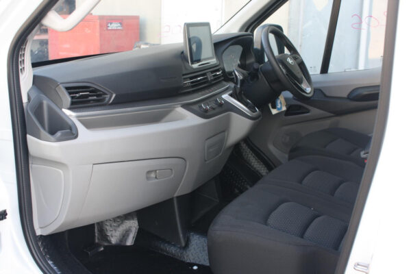 LDV DELIVER 9 07/2020-2024 POWER WINDOW SWITCH LEFT FRONT - Image 12