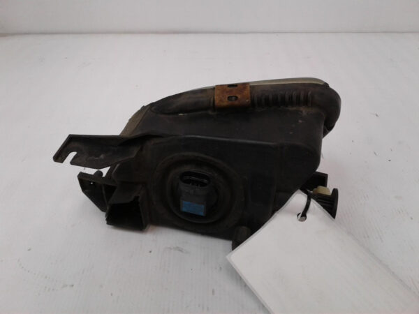 MERCEDES BENZ SPRINTER 10/2006-09/2013 RIGHT BUMPER FOGLAMP - Image 2