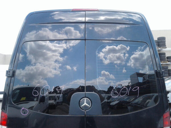 MERCEDES BENZ SPRINTER 10/2006-09/2013 RIGHT BUMPER FOGLAMP - Image 9