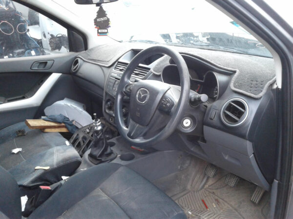 MAZDA BT50 11/2011-06/2020 DASH MAT - Image 9