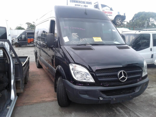 MERCEDES SPRINTER NCV3 10/2006-04/2018 DISPLAY/CONTROL & HEAD UNIT - Image 4