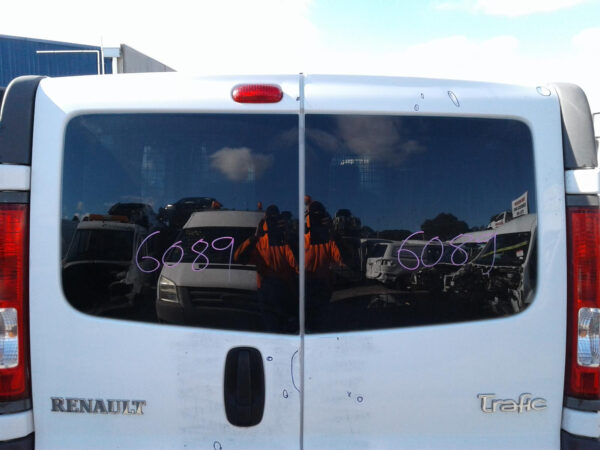 RENAULT TRAFIC X83 04/2004-12/2014 OUTER LEFT BARN DOOR HANDLE - Image 11
